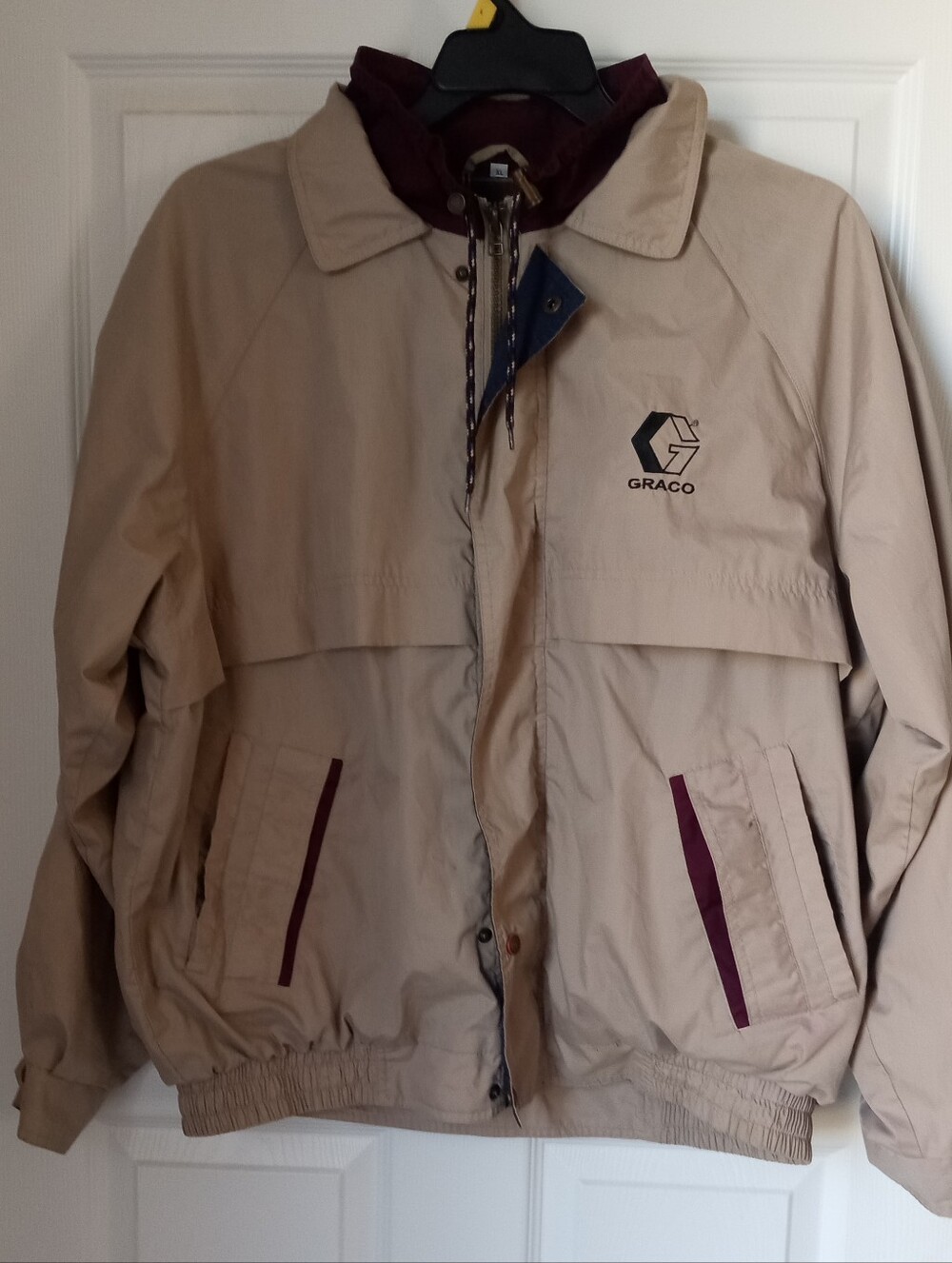 Men's Beige Windbreaker with Burgundy Accents